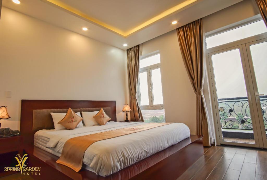 Spring Garden Hotel Lk Long Khanh Buitenkant foto