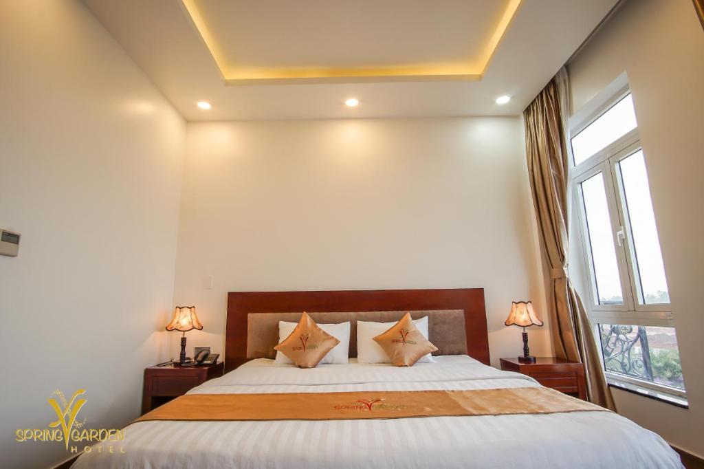 Spring Garden Hotel Lk Long Khanh Buitenkant foto