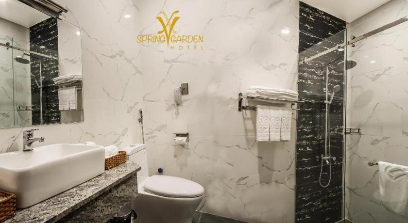 Spring Garden Hotel Lk Long Khanh Buitenkant foto