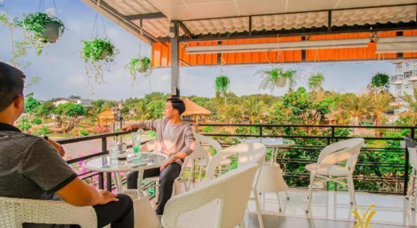 Spring Garden Hotel Lk Long Khanh Buitenkant foto