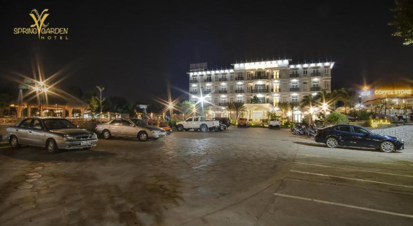 Spring Garden Hotel Lk Long Khanh Buitenkant foto